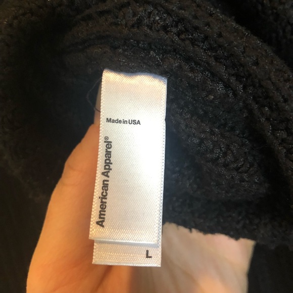 American Apparel Cropped Sweater - Picture 7 of 9